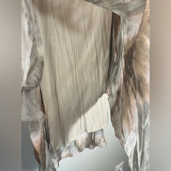 NT by Amati Beige Brown Tie Dye Style Print Tunic Blouse Top One Size Silk - Picture 3 of 8